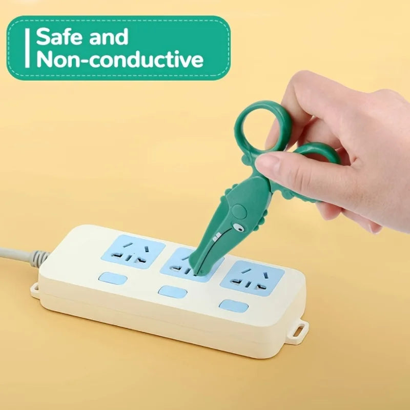 Safe & Snip Training Safety Scissors Set